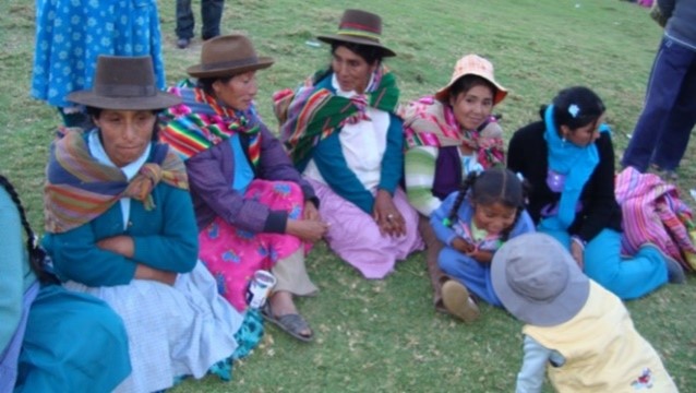 Quechua-Familien in Peru